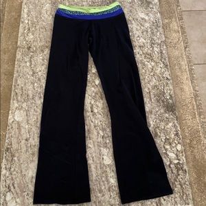 Yoga pants/ leggings